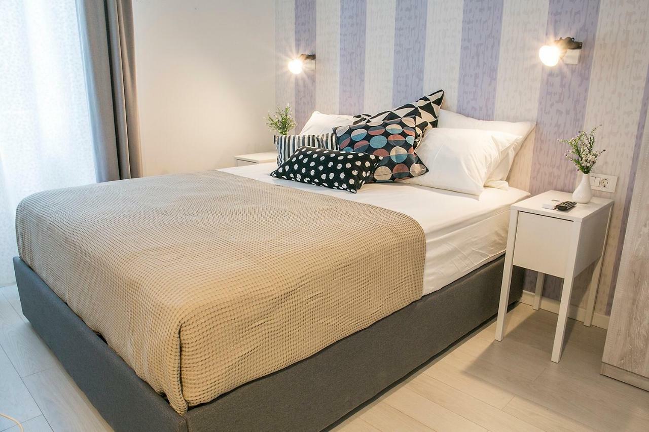 Rooms Nela สปลิท ภายนอก รูปภาพ